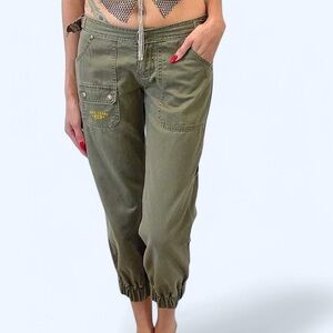 Vintage Y2K DKNY Cargo Pants 💚